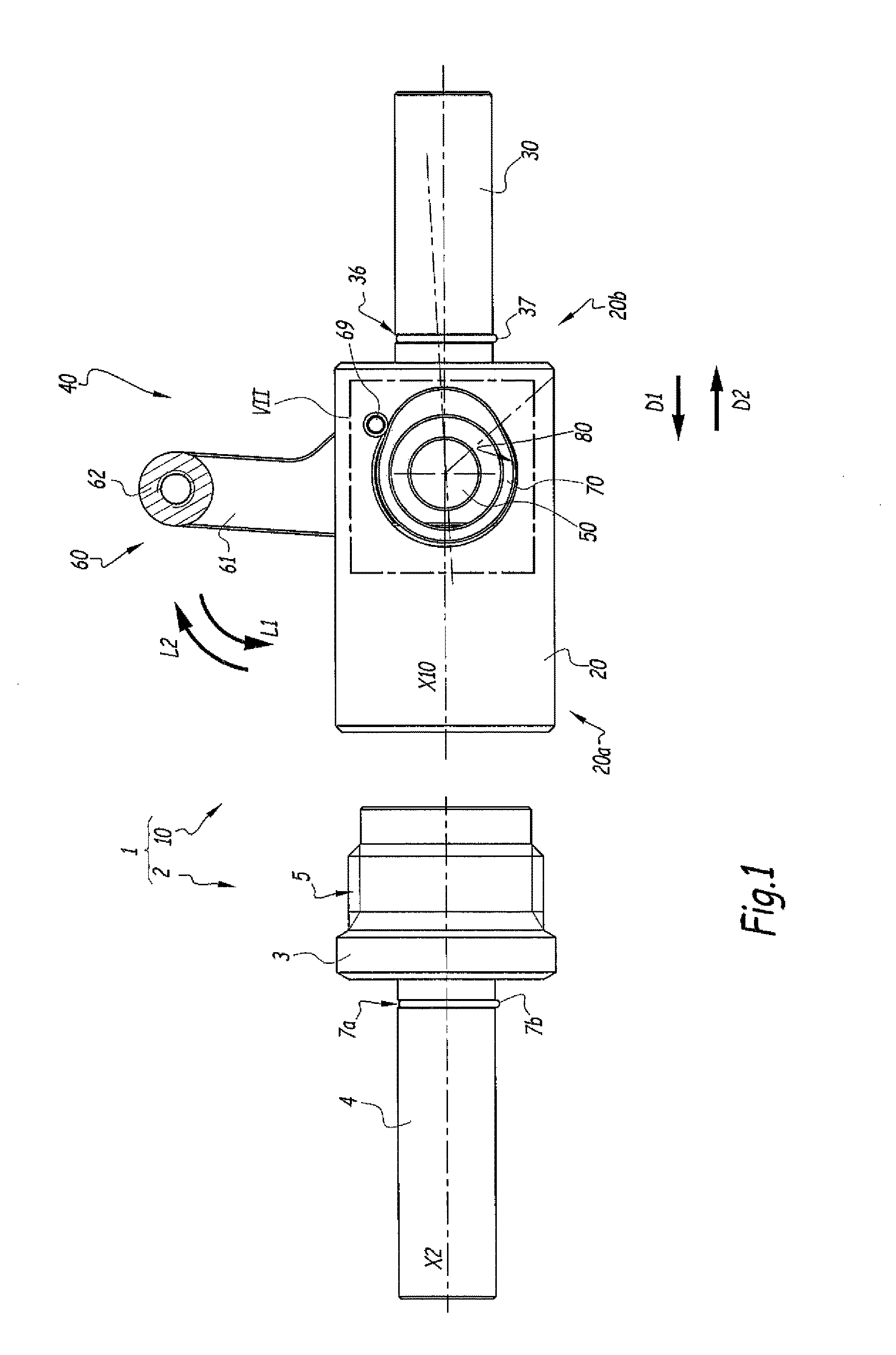 Connecting device, and connector comprising such a device