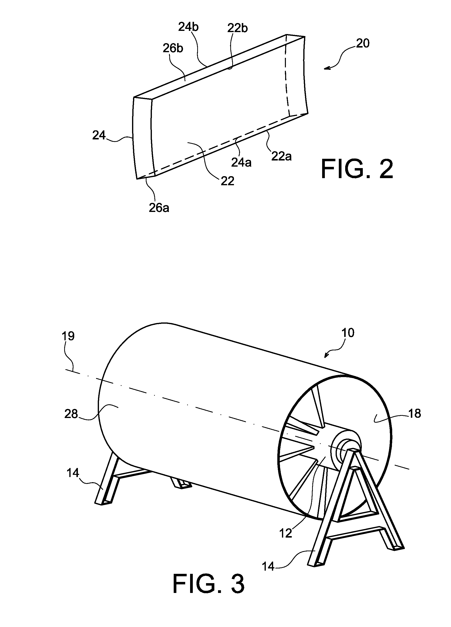 Self-stiffened skin for aircraft fuselage including stringers with a closed section and associated manufacturing method