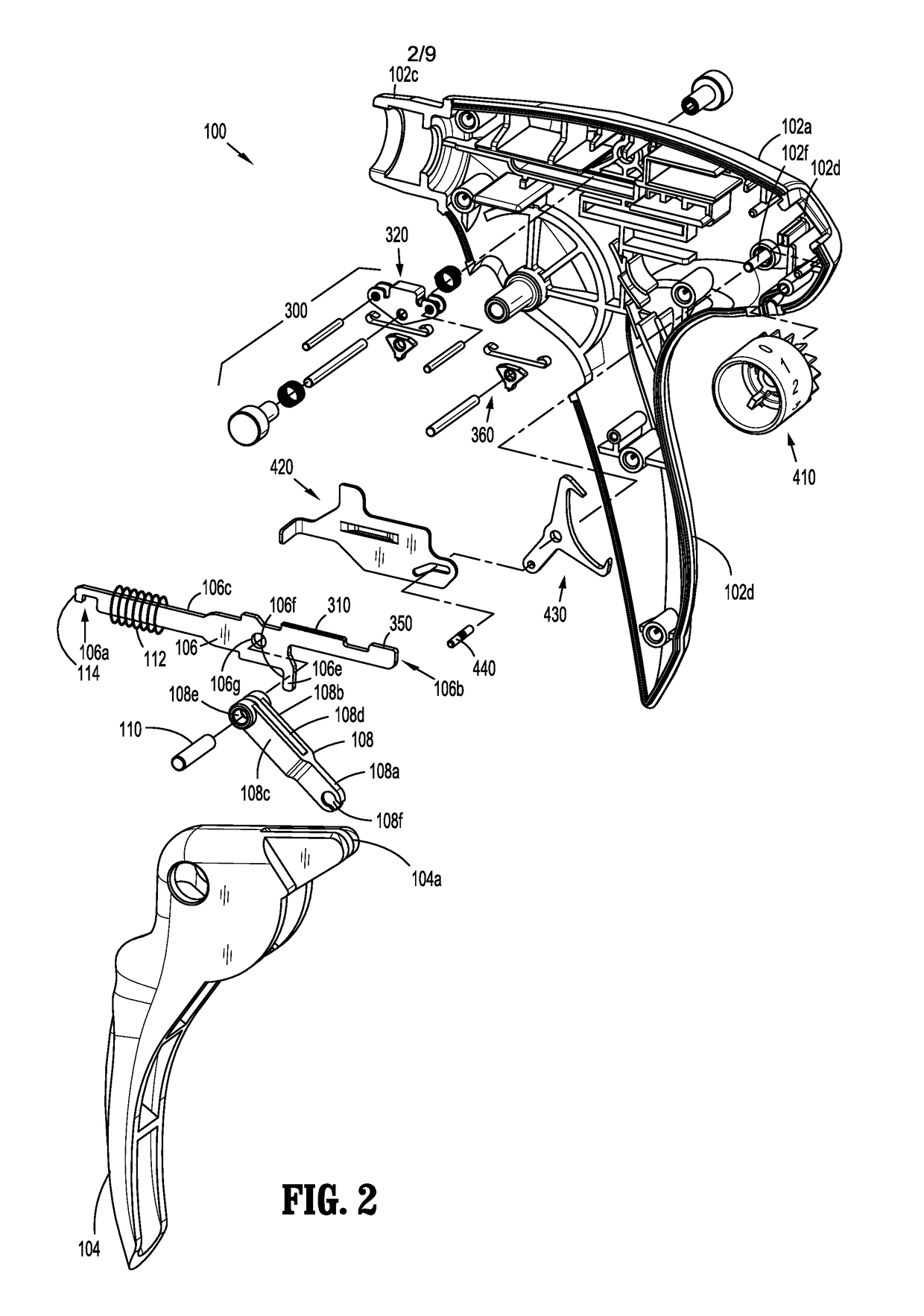 Clip counting mechanism for surgical clip applier