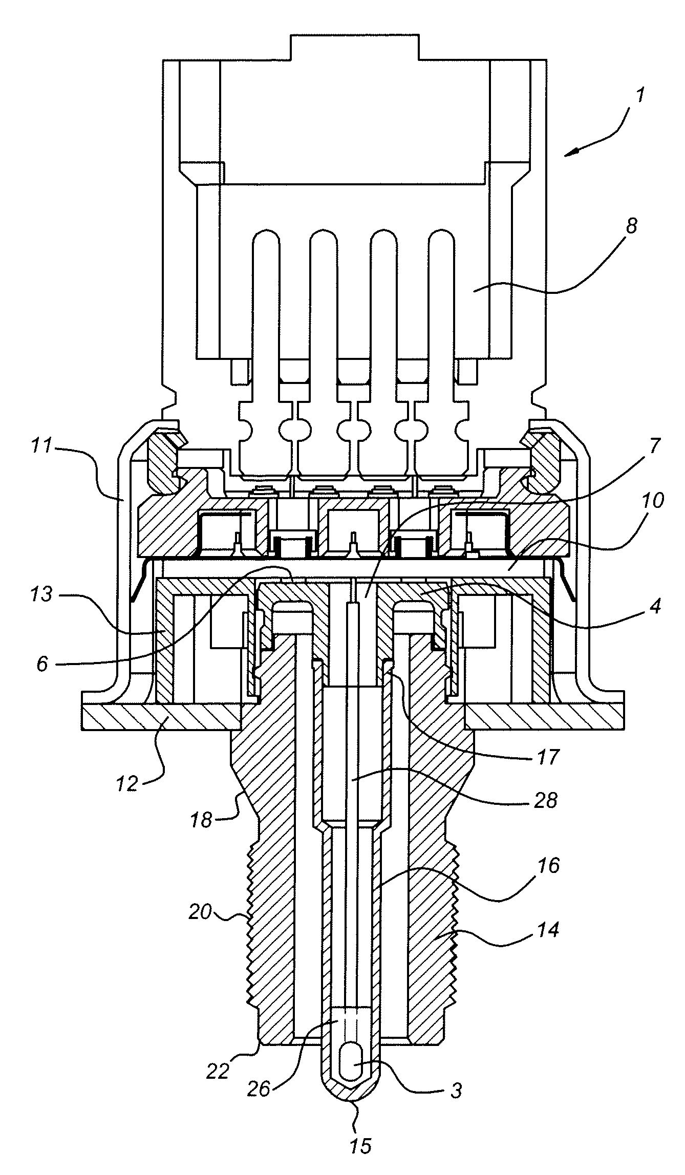 Sensor arrangement for measuring a pressure and a temperature in a fluid