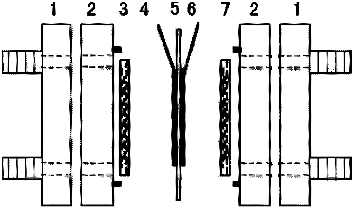 Treating method of metallic titanium material