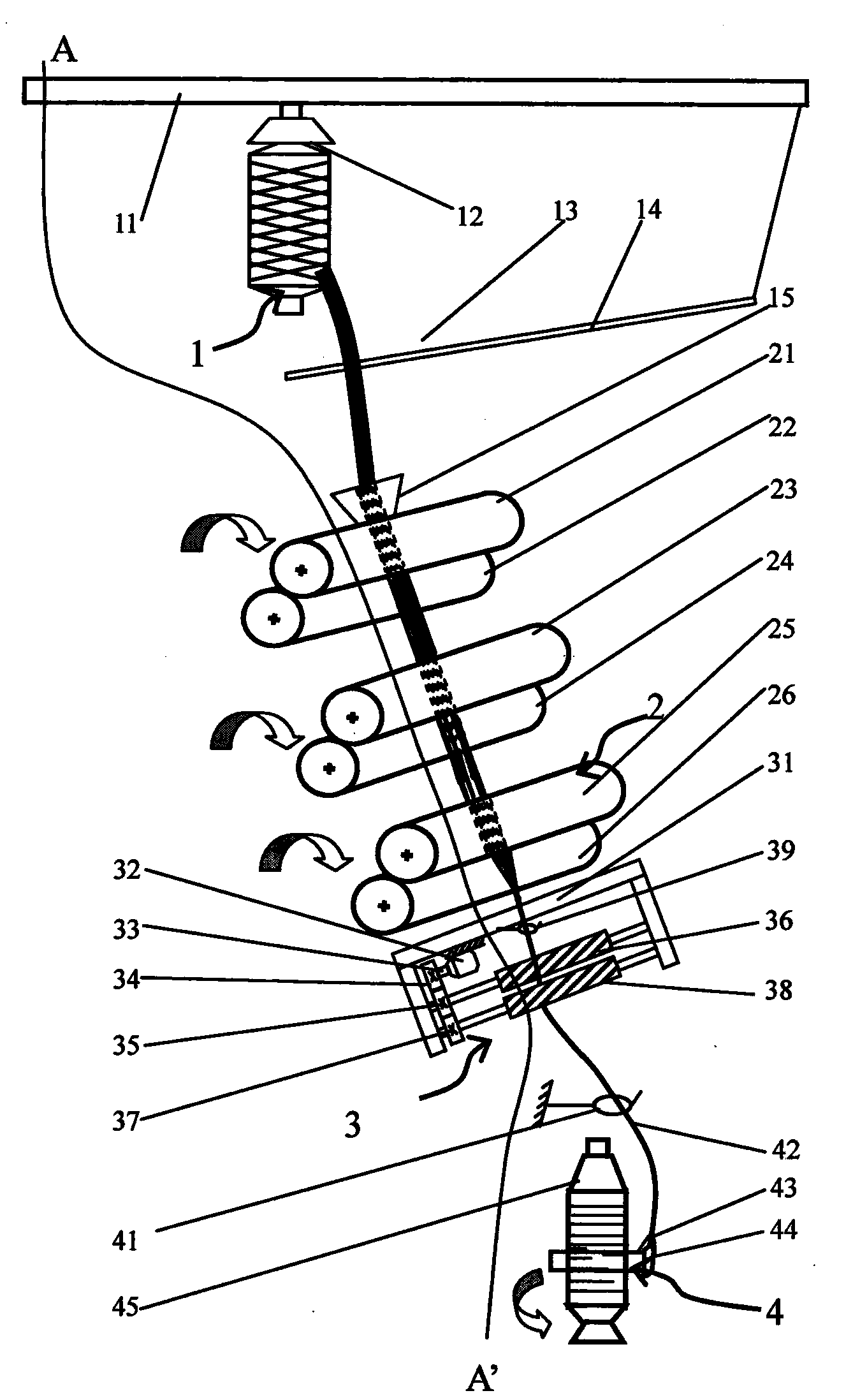 Ring spinning fuzzy yarn winding and attaching device based on double-roller rubbing and application