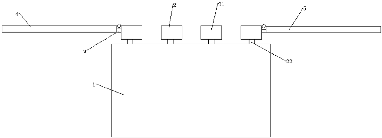 Automatic folding mechanism of clothes