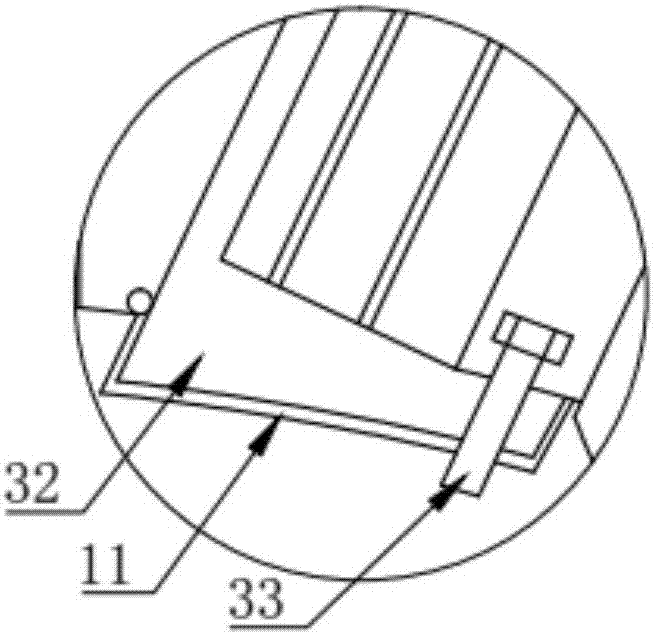 Manhole cover opening and closing apparatus of reaction vessel