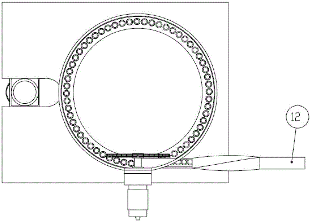 A non-magnetic vibrating disk alignment machine