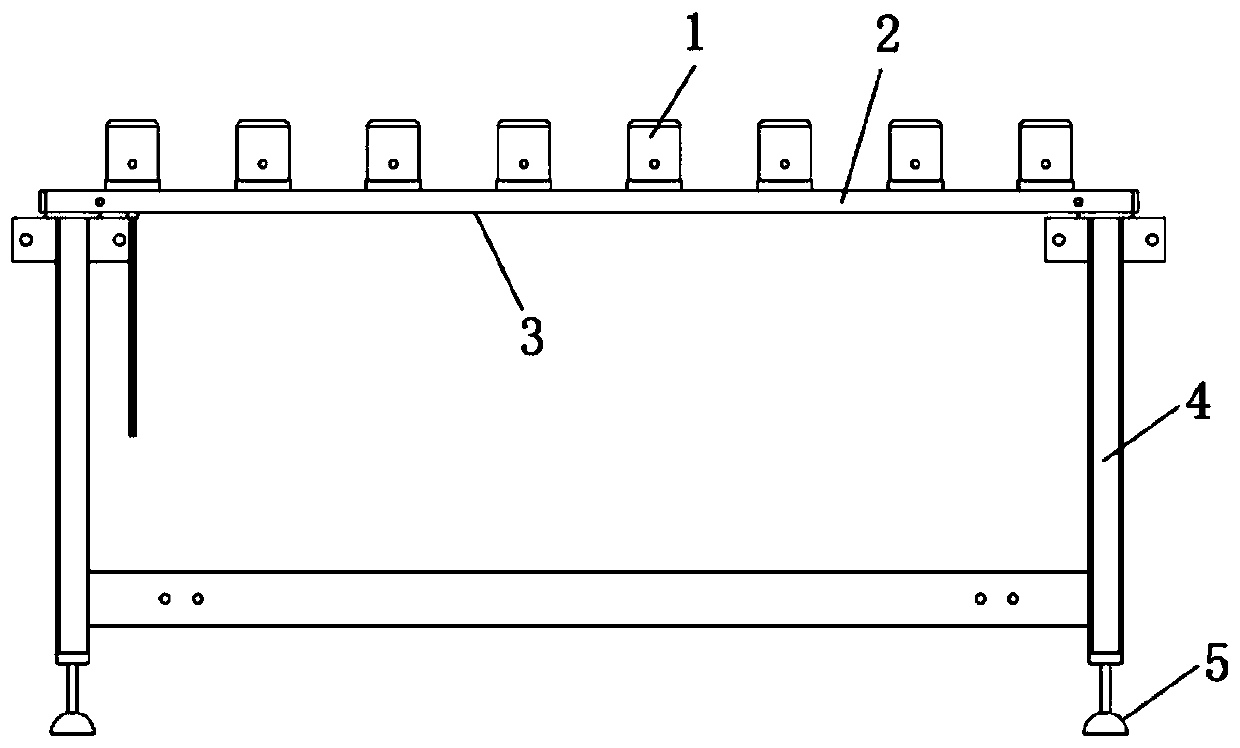 Preheating device and preheating method for combined stator of plastic package motor