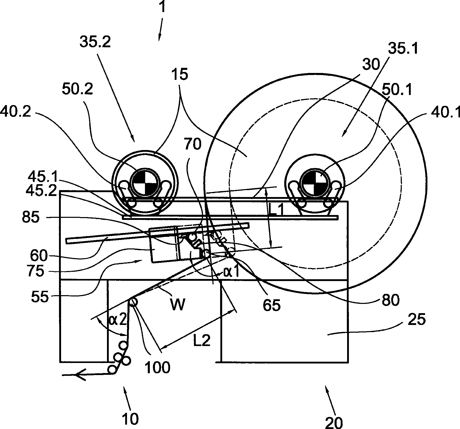 Method for longitudinally slitting fibrous web using longitudinal splitting machine