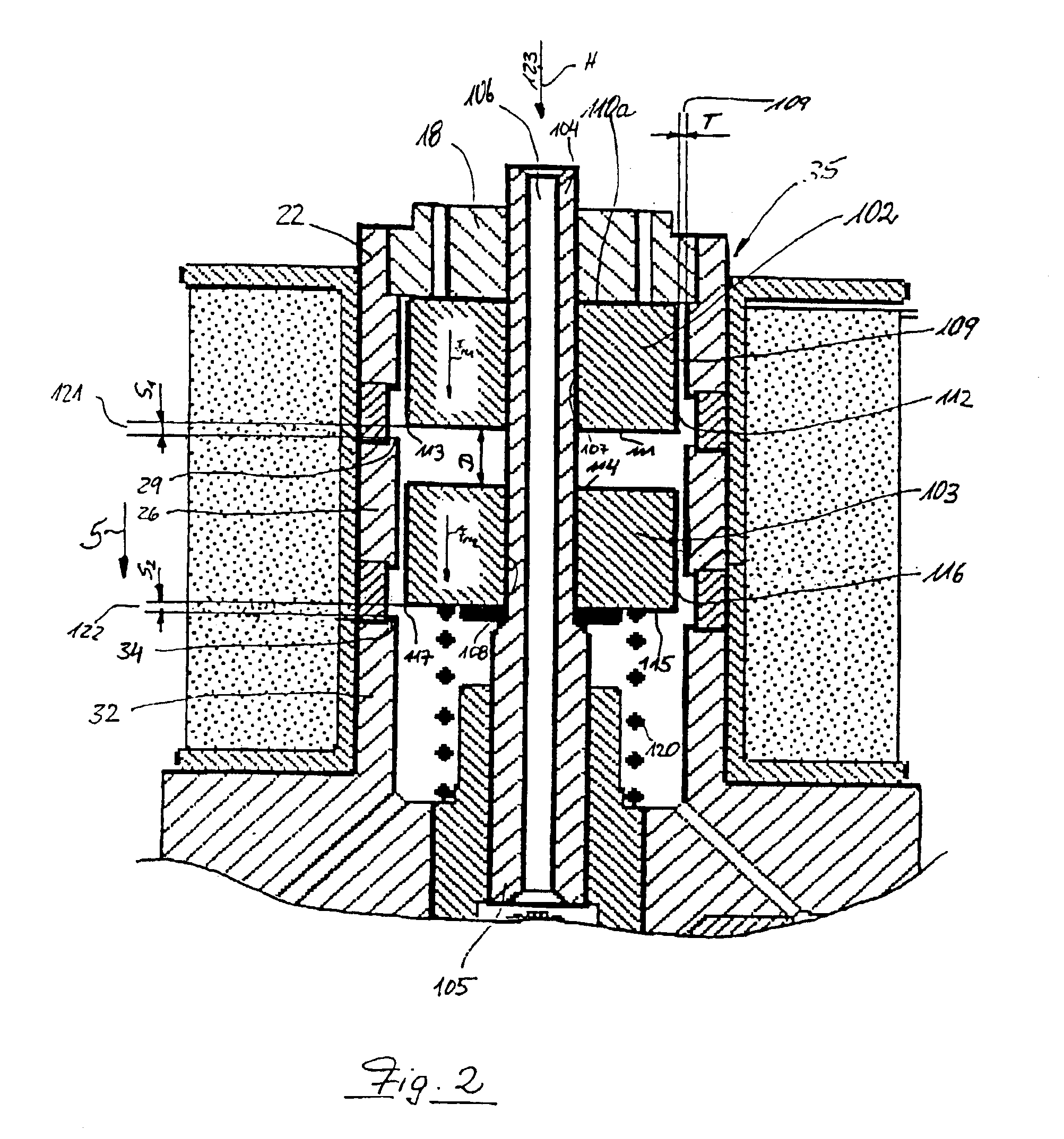 Device for delivering and/or spraying flowable media, especially fluids