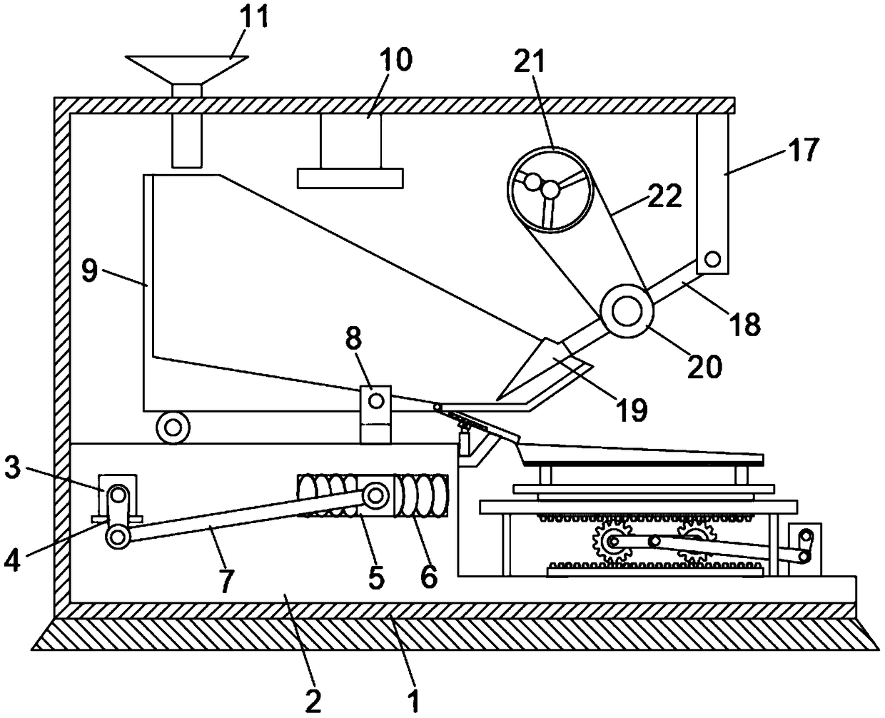 Tea leaf drying and screening device for tea leaf processing plants