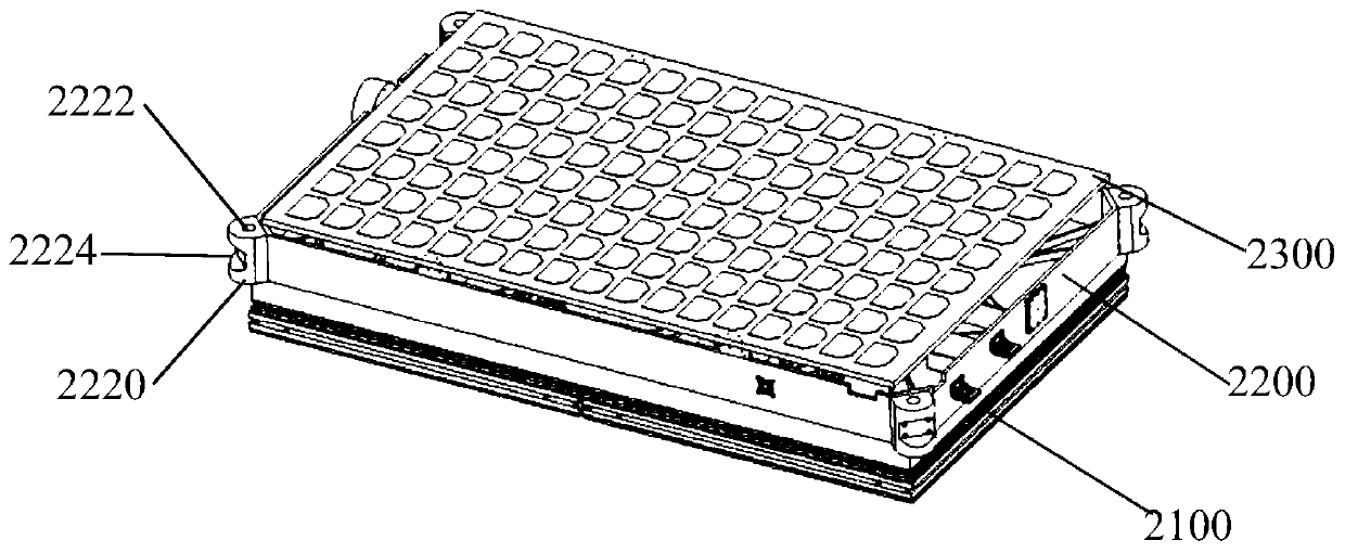 Plate-shaped satellite and launching method thereof