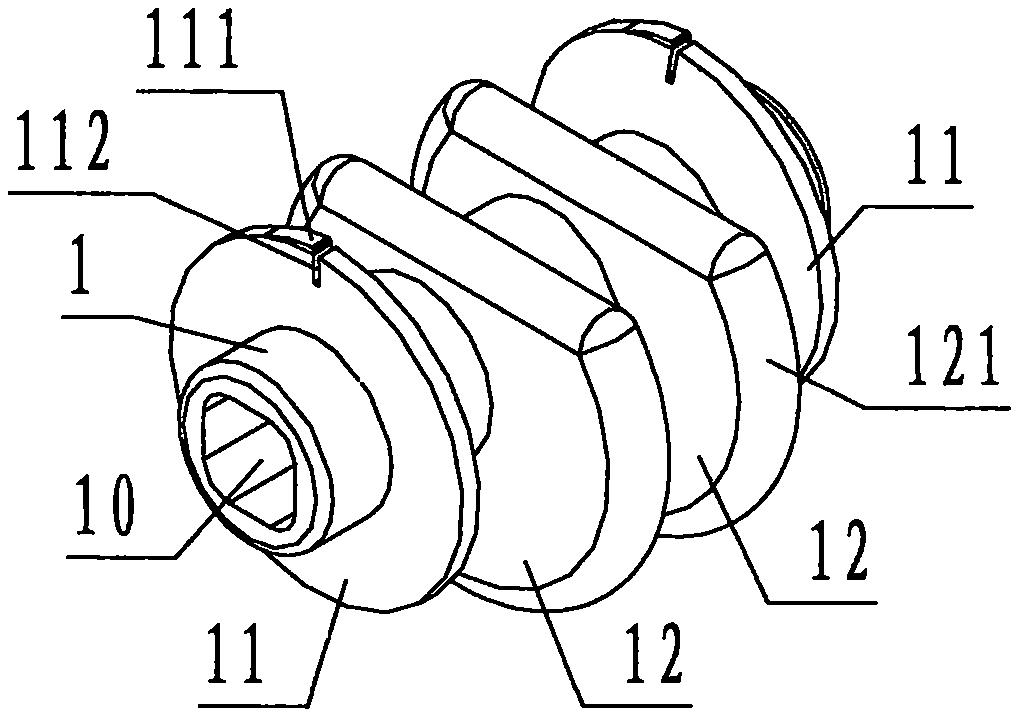 Distributing wheel of paper shredder with slot for paper clamping