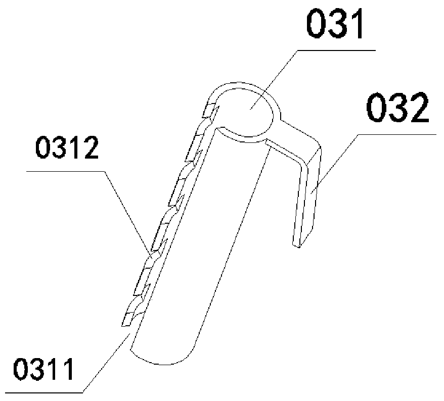 A non-slip height-variable soup spoon