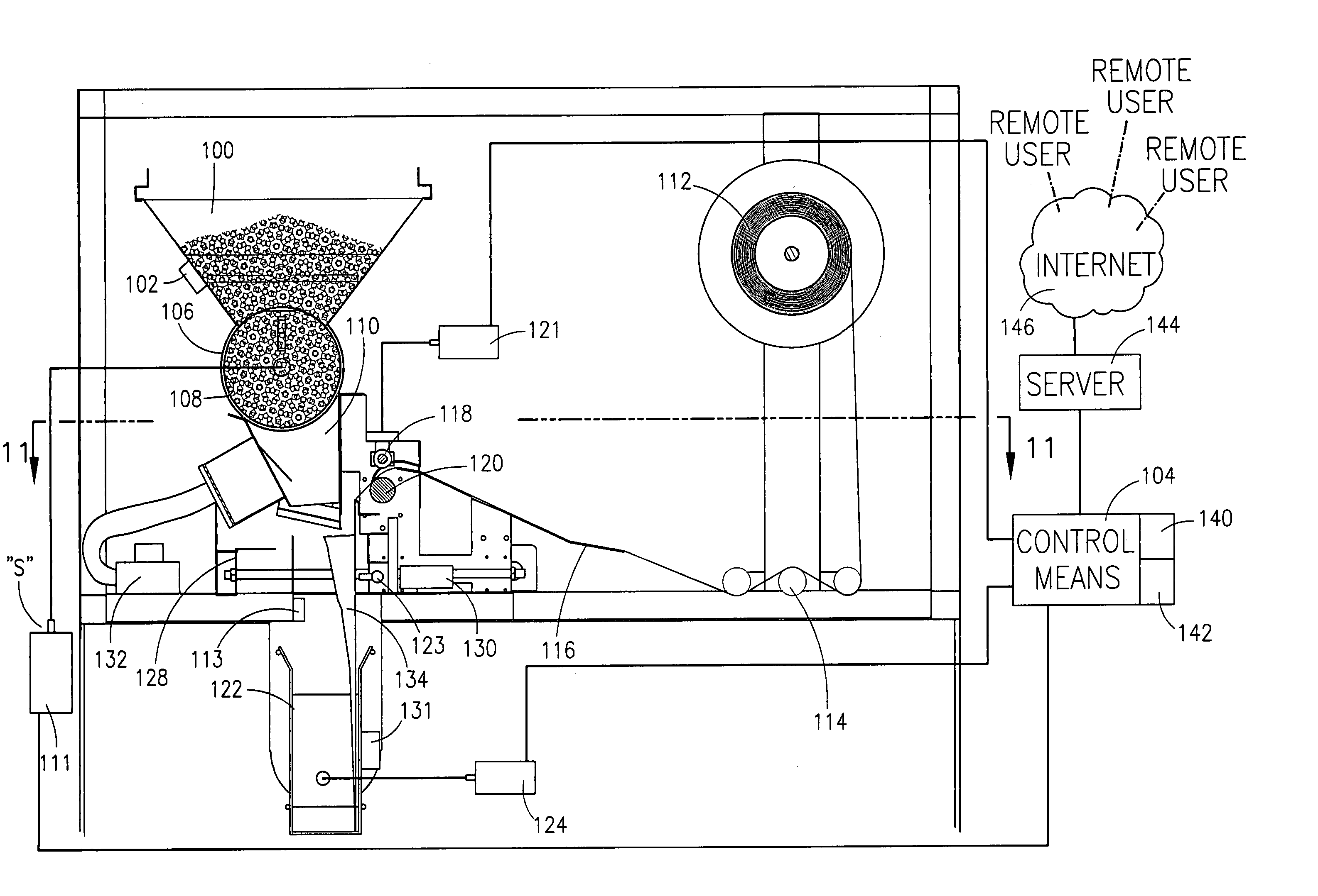 Ice bagging apparatus and method