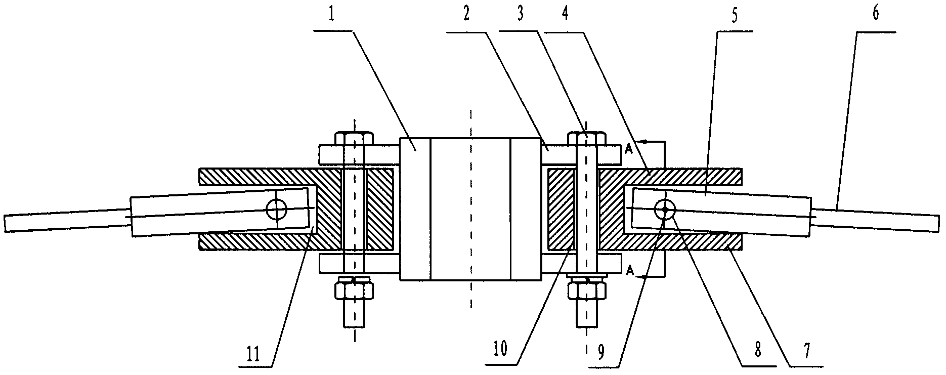 Axial impeller with vanes and hubs in composite hinge