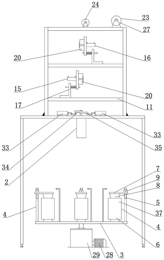 Twisting device of composite yarn for spinning