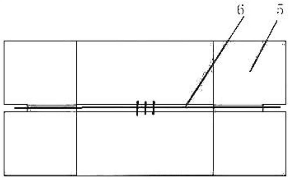 A detection method based on fiber grating watertight door sealing state