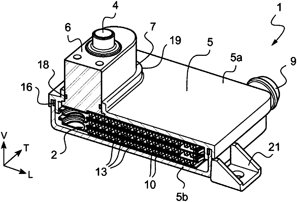 Heat exchanger and thermal management facility for batteries of electric or hybrid vehicles