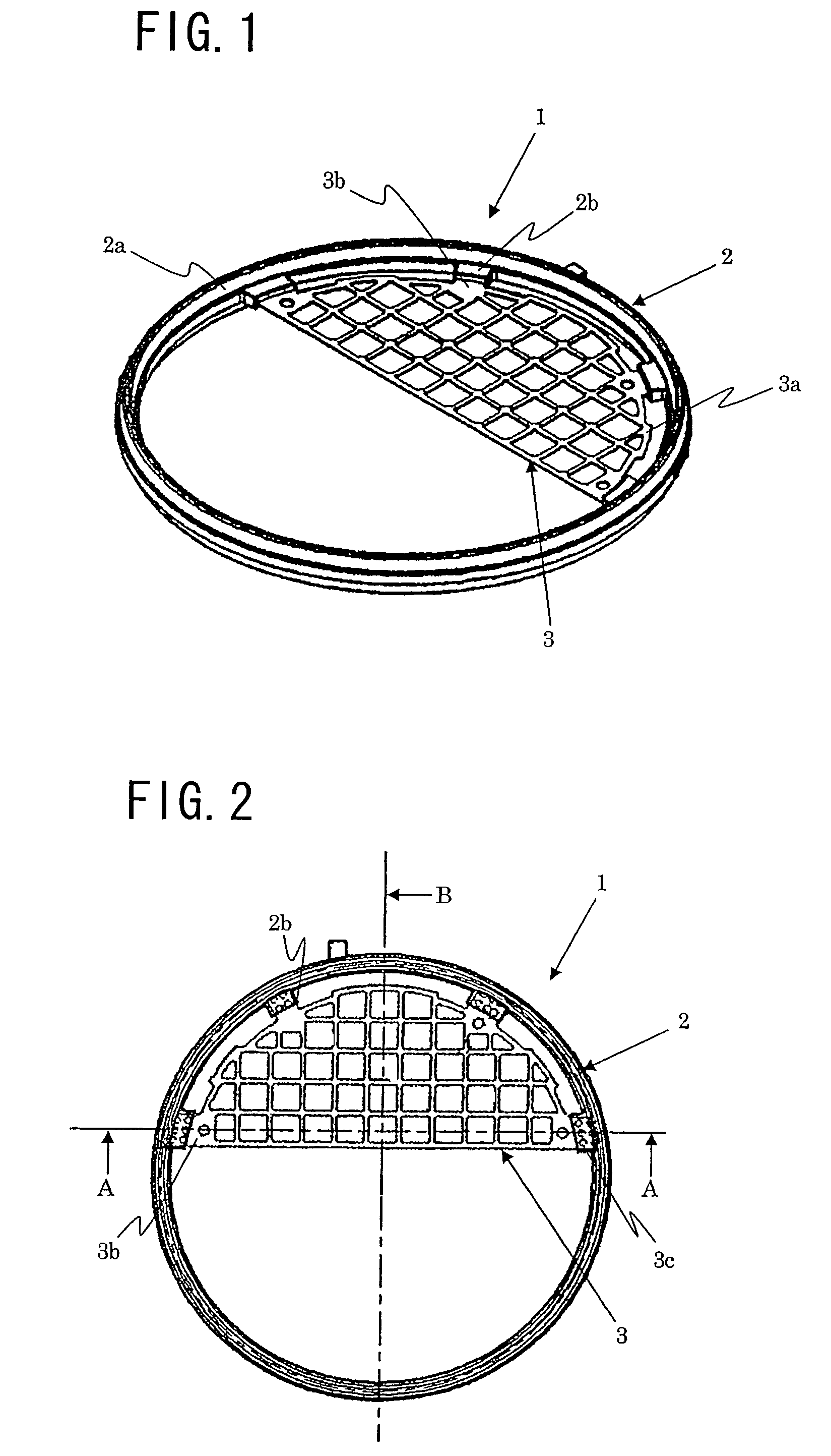 Air intake noise reducing device, internal combustion engine fitted with the same and structure for fitting the same to the internal combustion engine