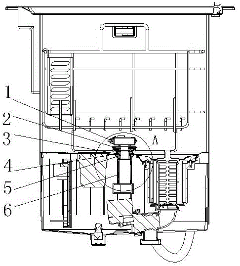 Rotary spray arm installing structure for water tank type cleaning machine