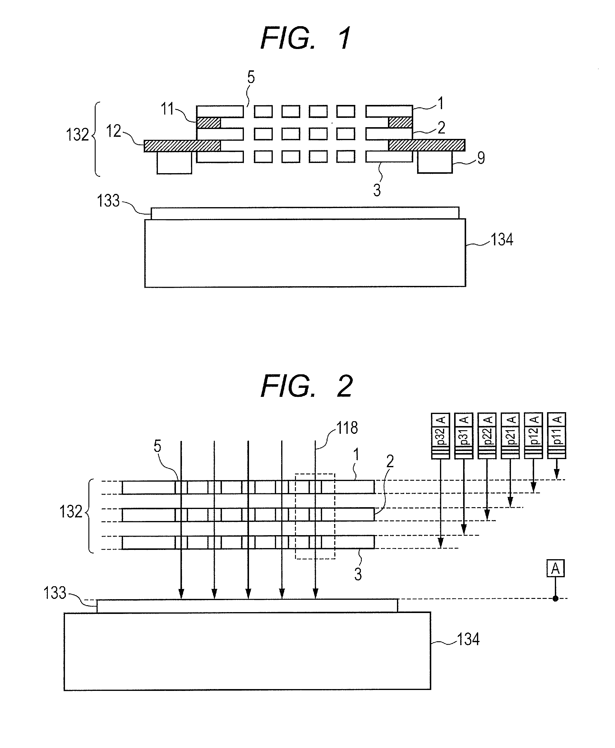 Electrostatic lens array