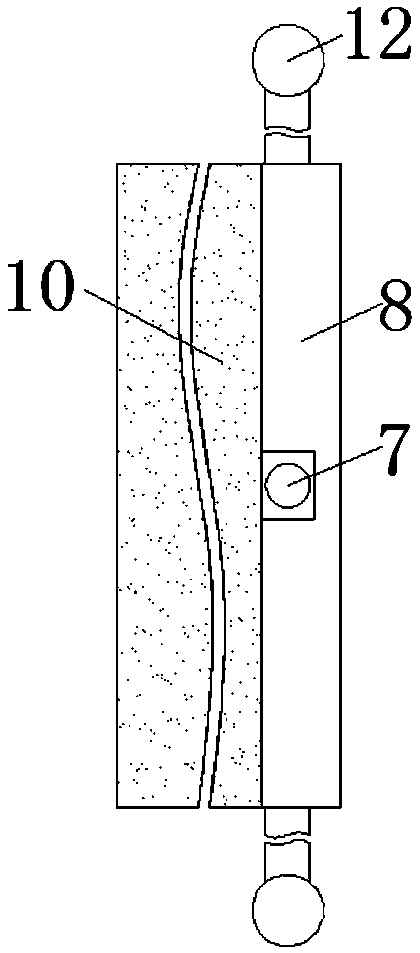 Oil residue separation device in edible oil preparation process