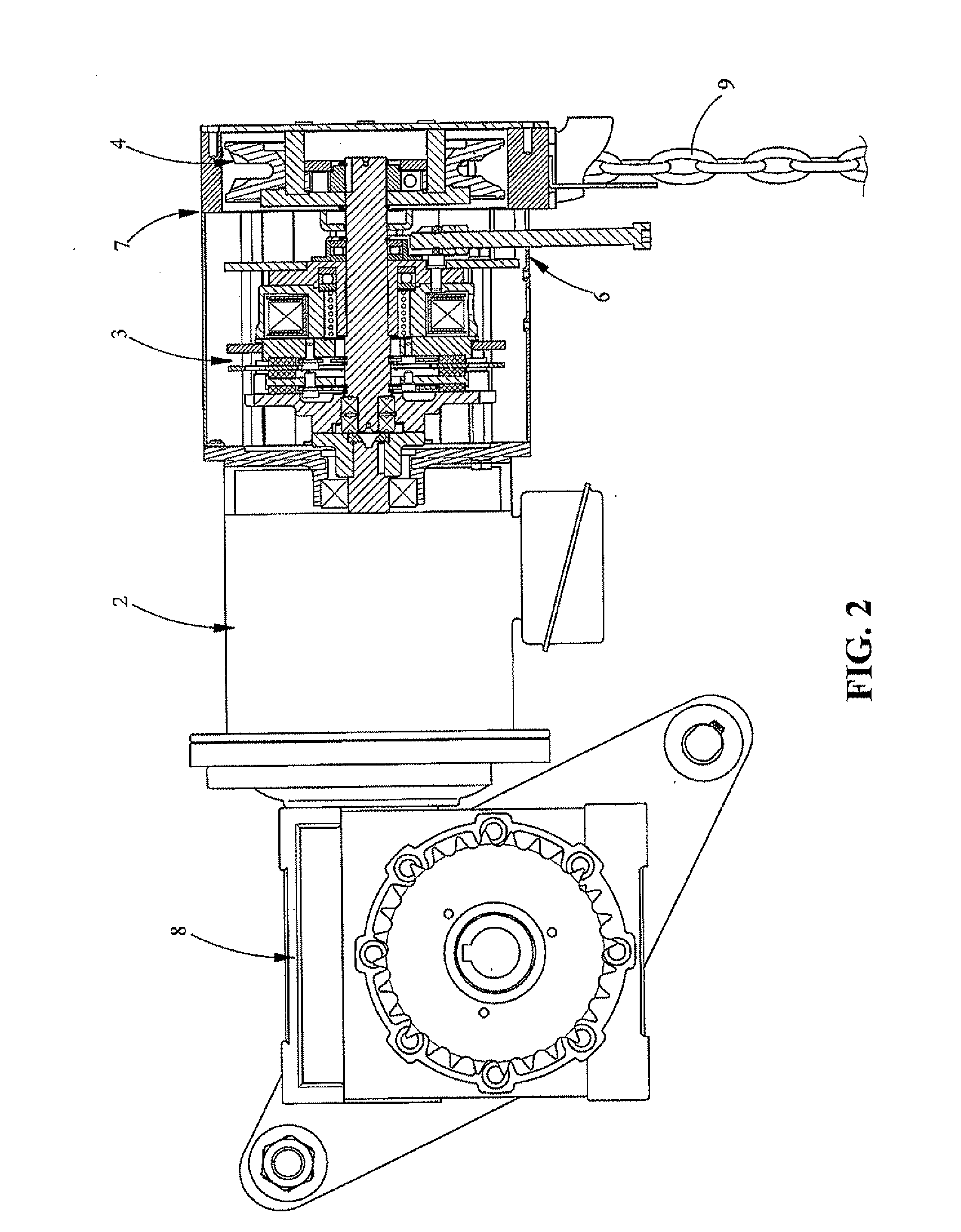 Door machine having chain disk locking mechanism