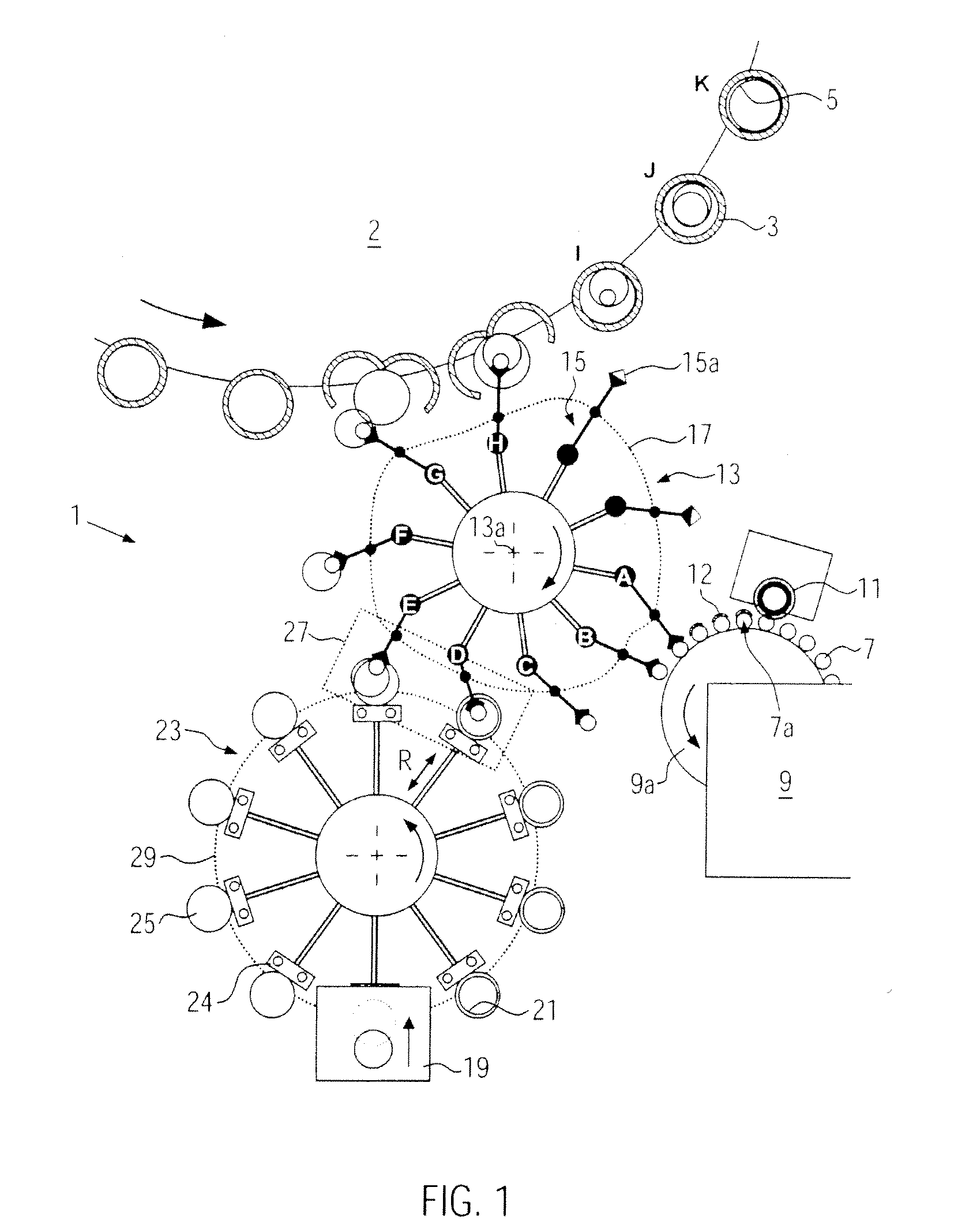 Labeler and a labeling method for labeling plastic bottles in a blow mold, in particular in a rotary blow molder