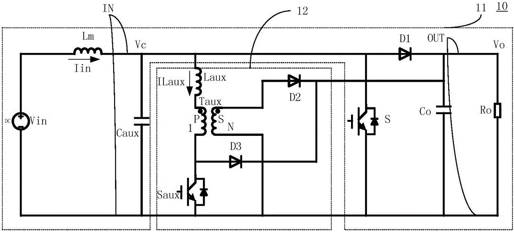 Boost converter and control method therefor