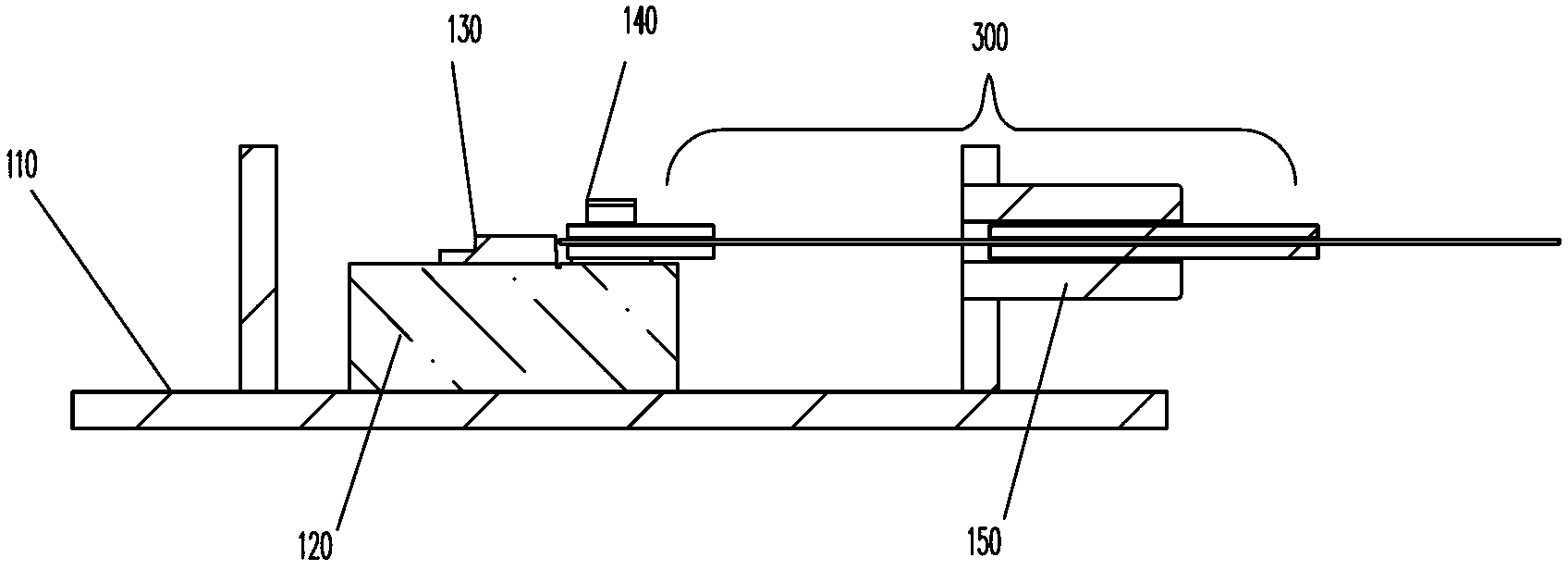 Accurate alignment fixing structure and alignment fixing method of optic fiber of photoelectron device