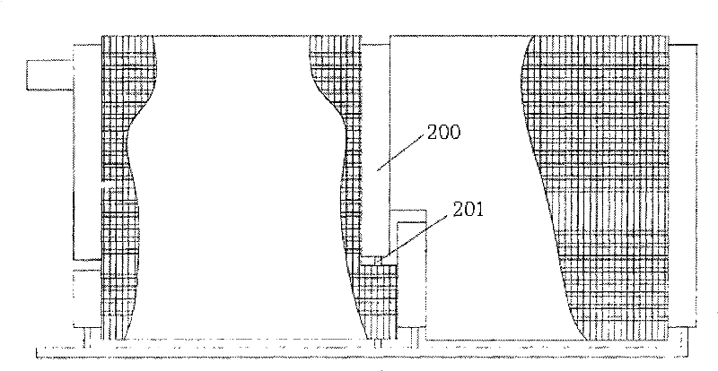 Vapor-liquid separation method for vertical condenser and condenser