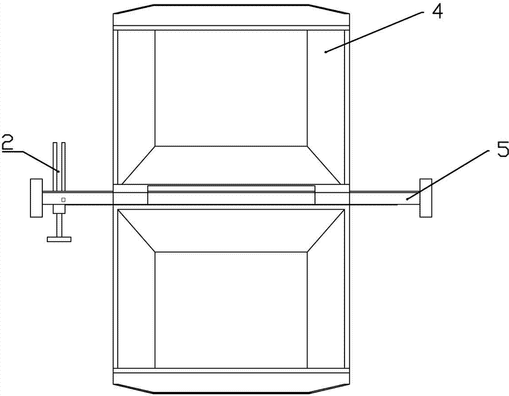 Efficient automatic screw feeding device