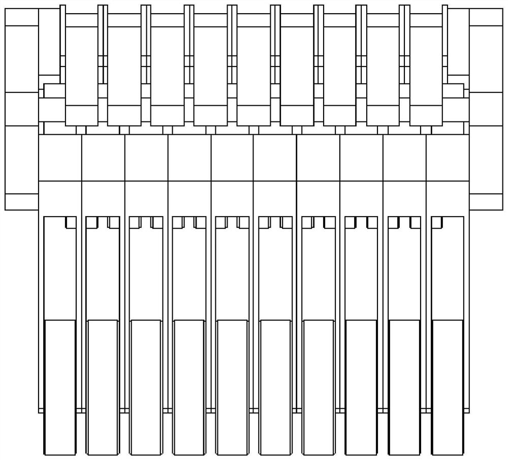 A flexible pressure roller suitable for automatic inclined laying and forming of special-shaped structures