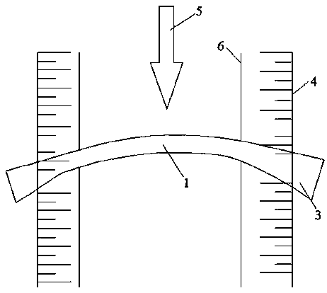 Arch grate type reinforced concrete debris flow stop dam and construction method thereof