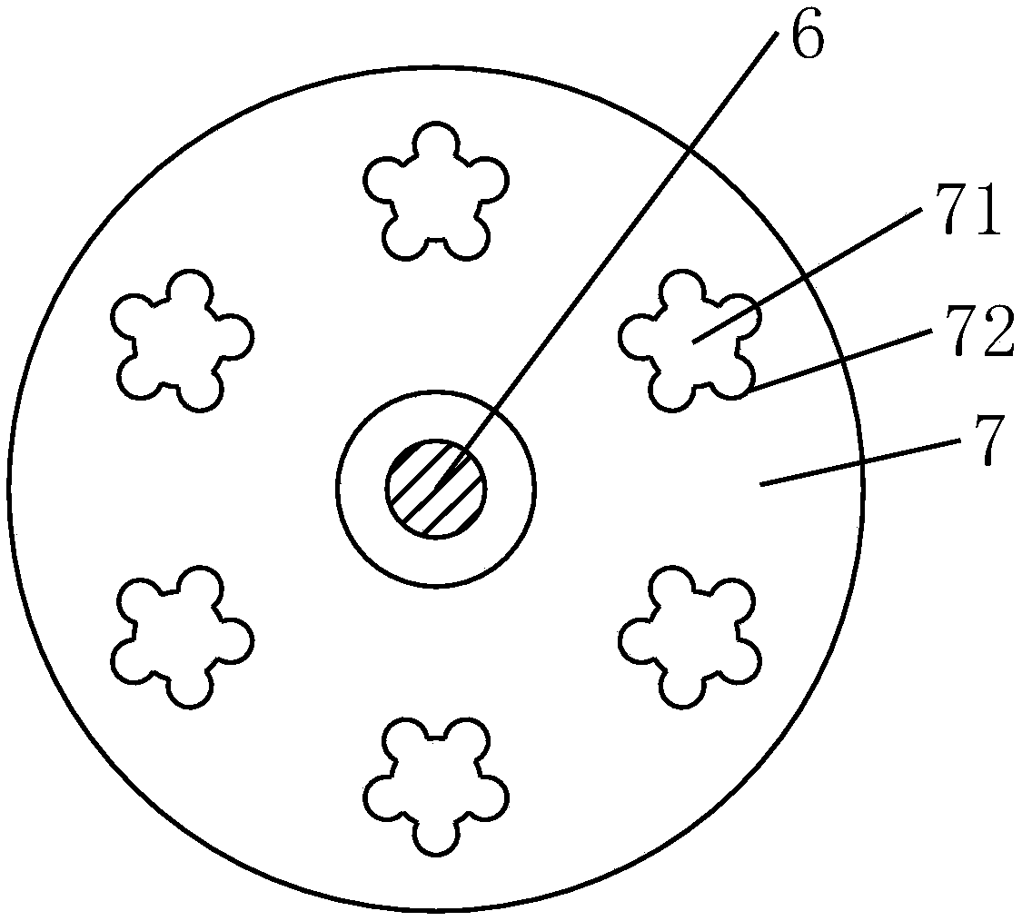 Paintbrush cleaning device for art design