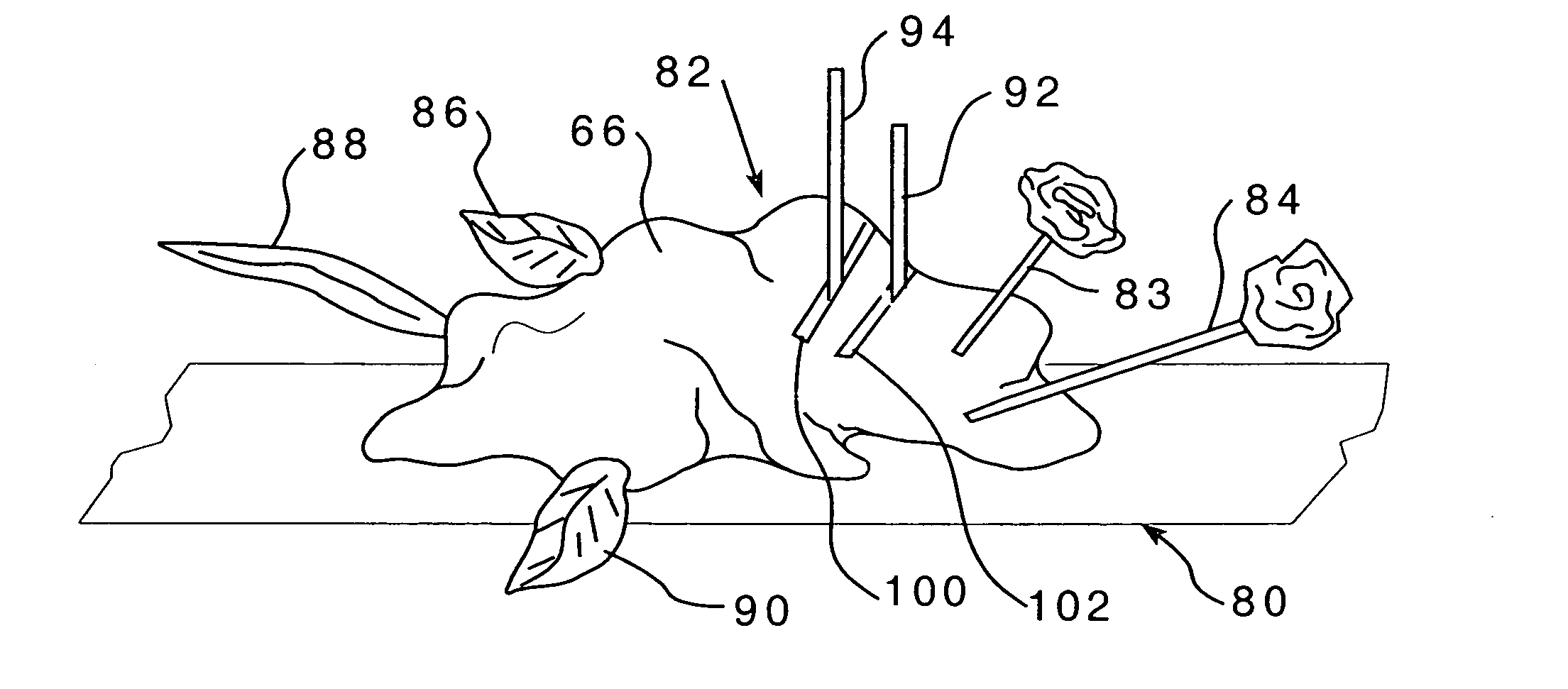 Method of making a decorative arrangement