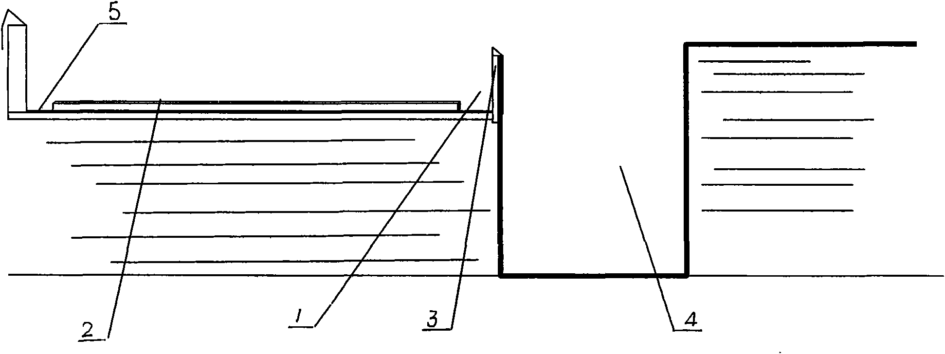 Method for controlling water of seedbed of cured tobacco seedlings by floating cultivation