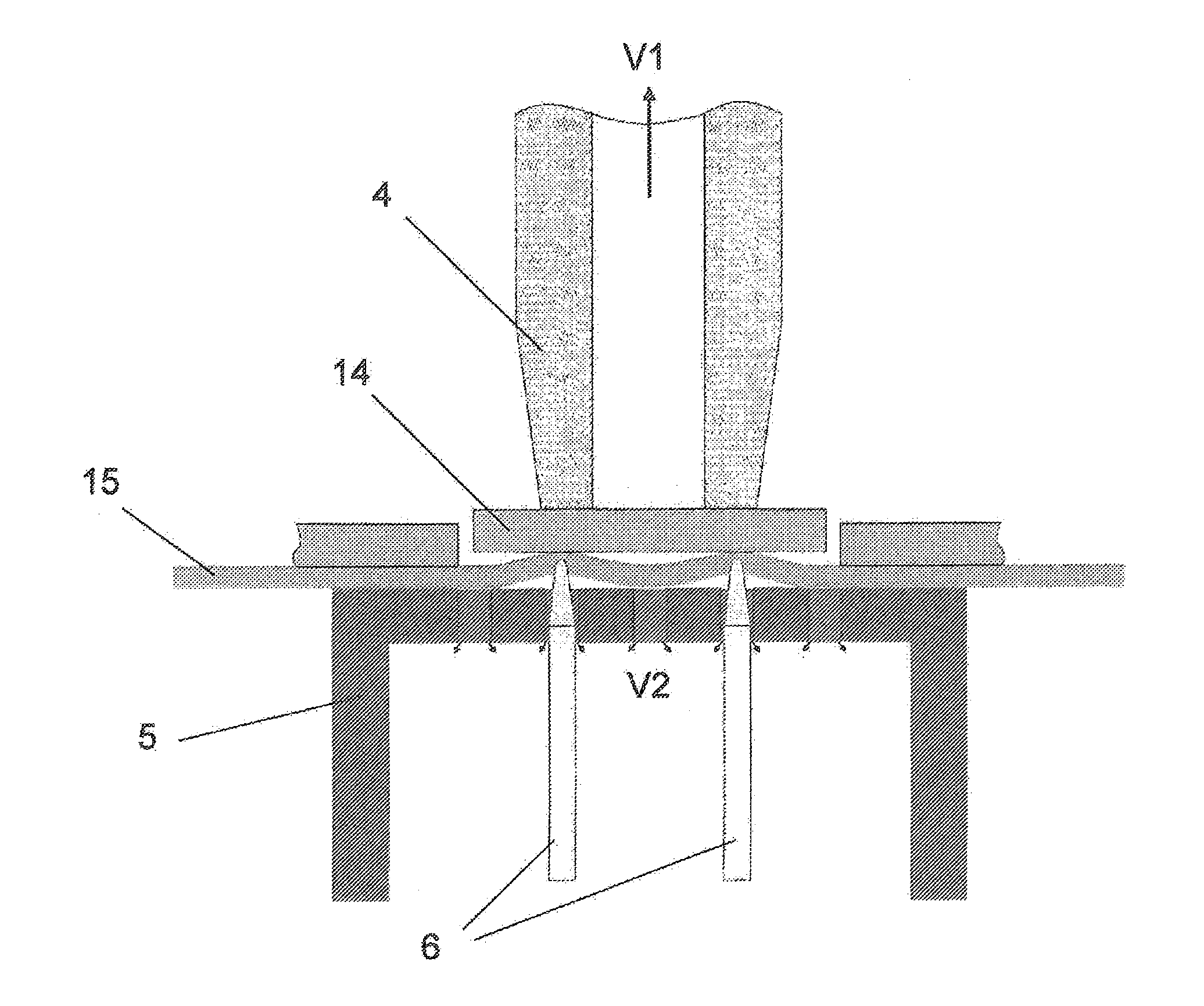 Active carrier for carrying a wafer and method for release