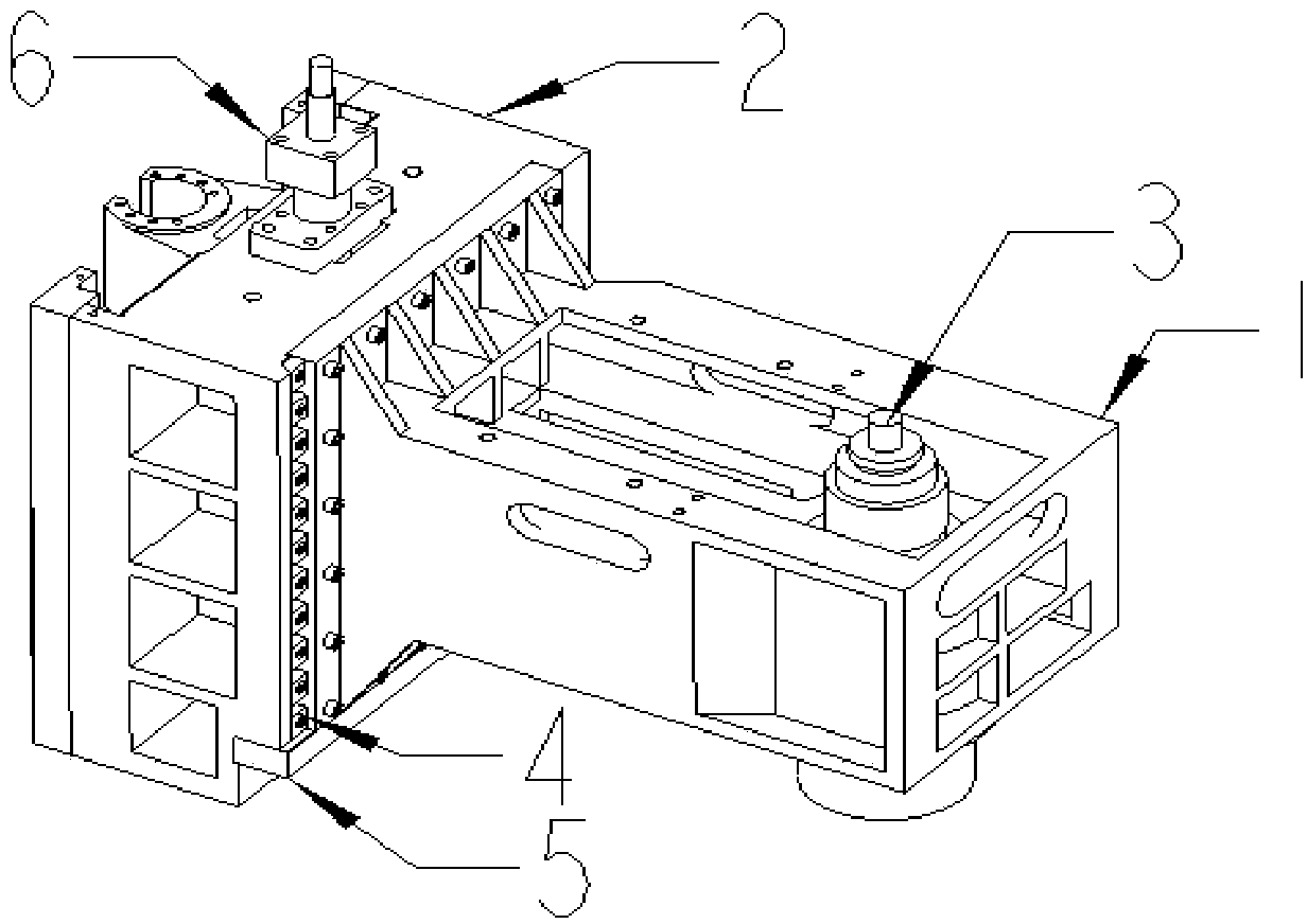 Split type vertical machining center spindle box structure