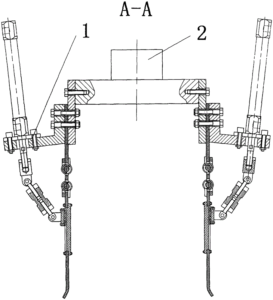 Self-locking booster compliant end gripper for tandem living hinges