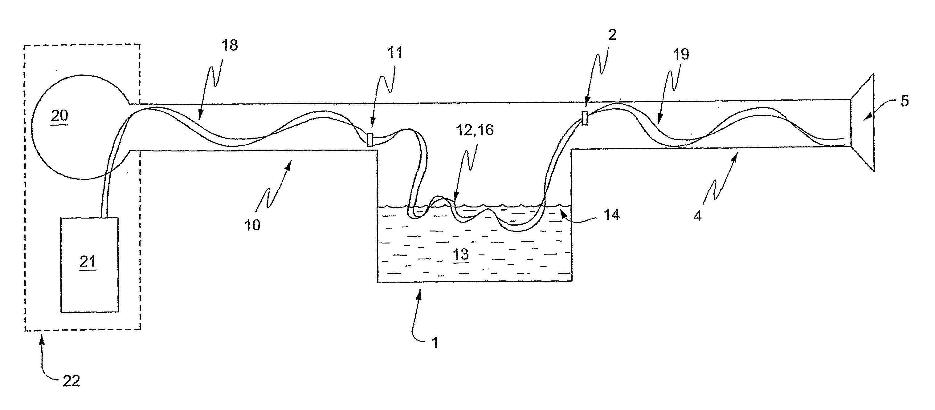 Heating element, humidifier for respiratory apparatus including heating element, and respiratory apparatus