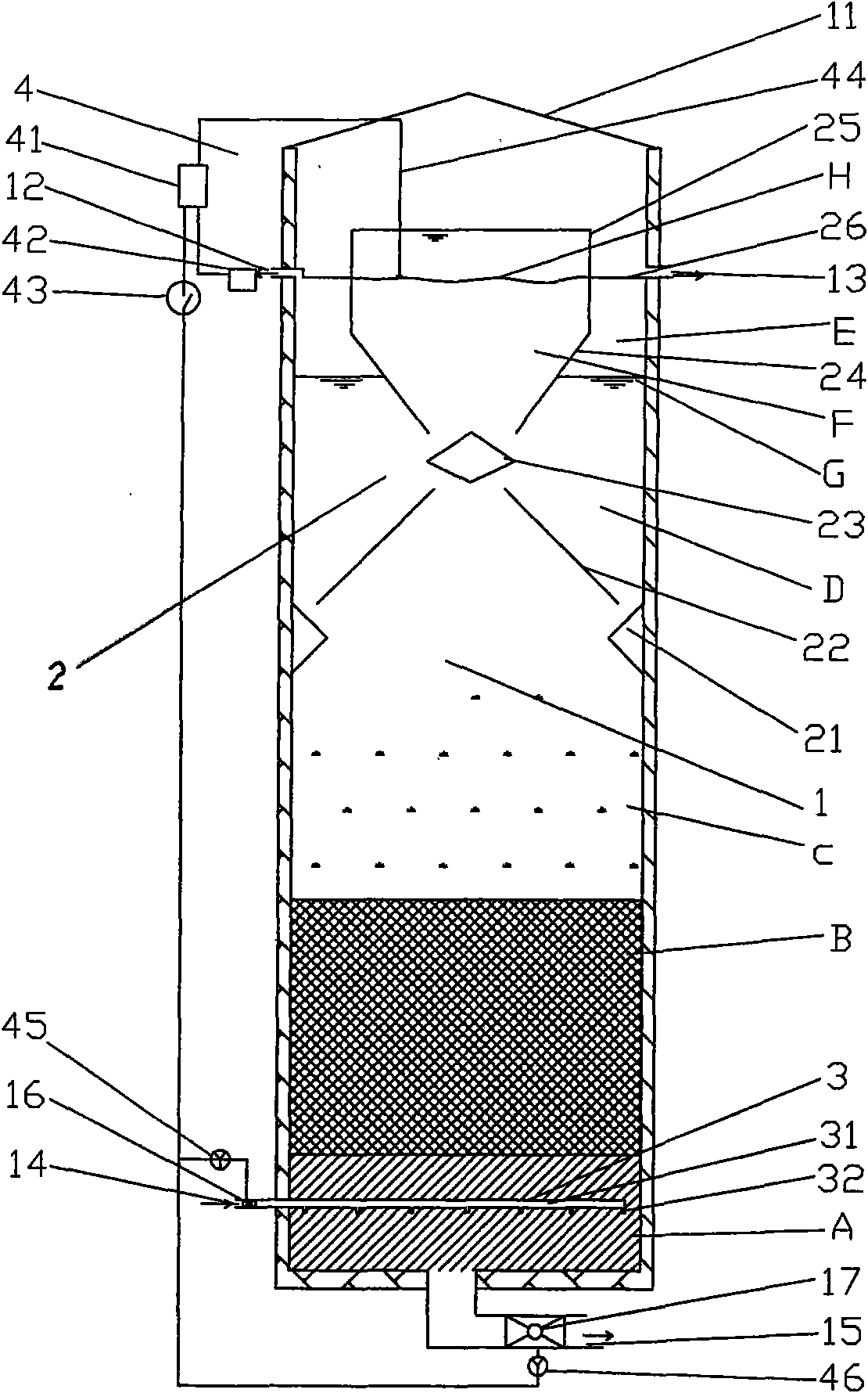 Device and method applicable to anaerobic treatment of solid and liquid mixed sewage of breeding field