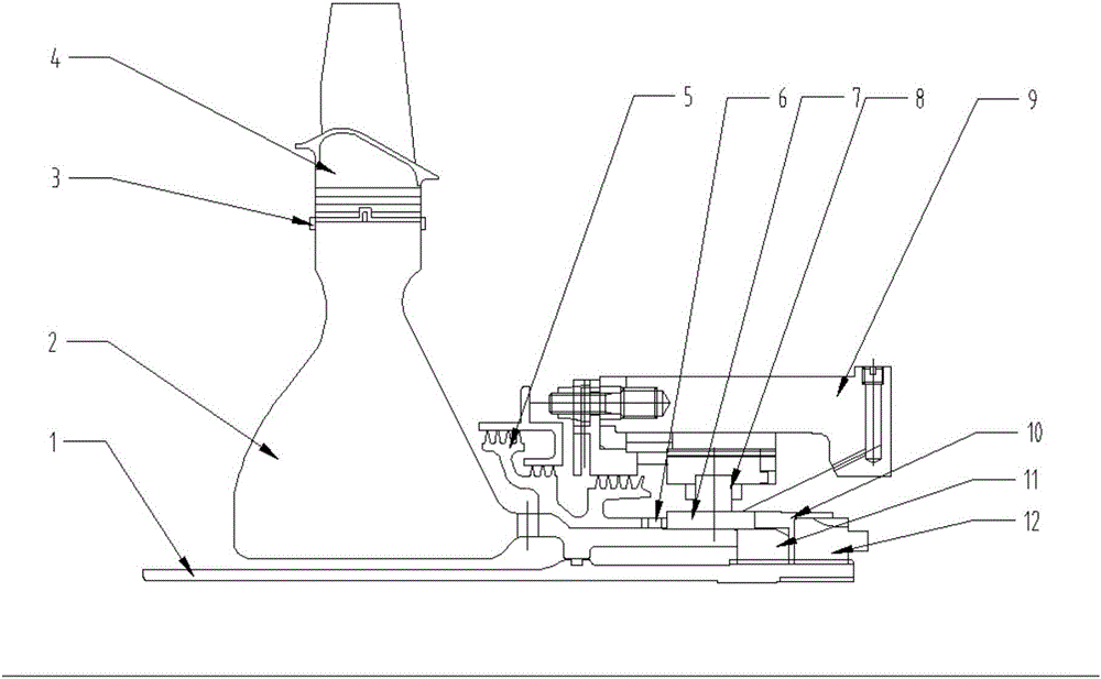 Adjustable pad structure used in high-temperature side bearing cavity of engine