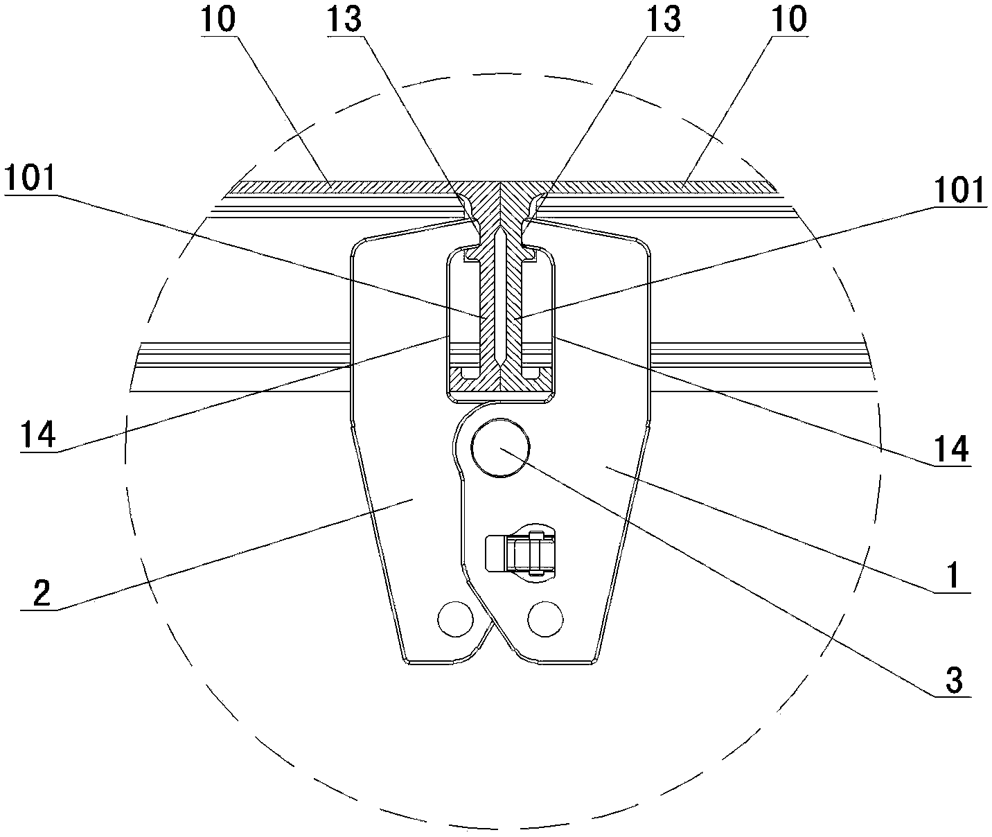 Connecting clamp for template splicing