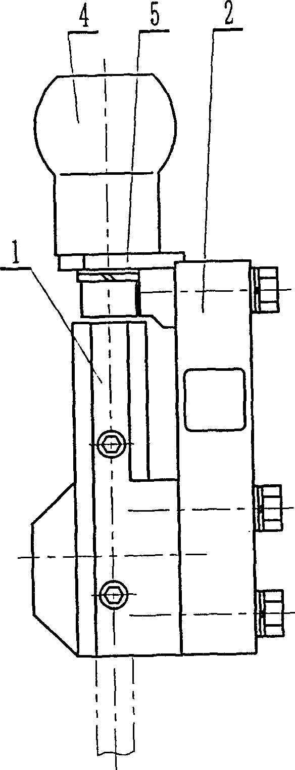 Detection apparatus for operation force on operation rod and corresponding displacement