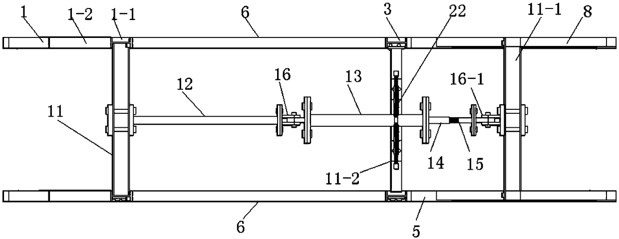 A reciprocating load loading device for automatically controlling axially stressed members and its application method