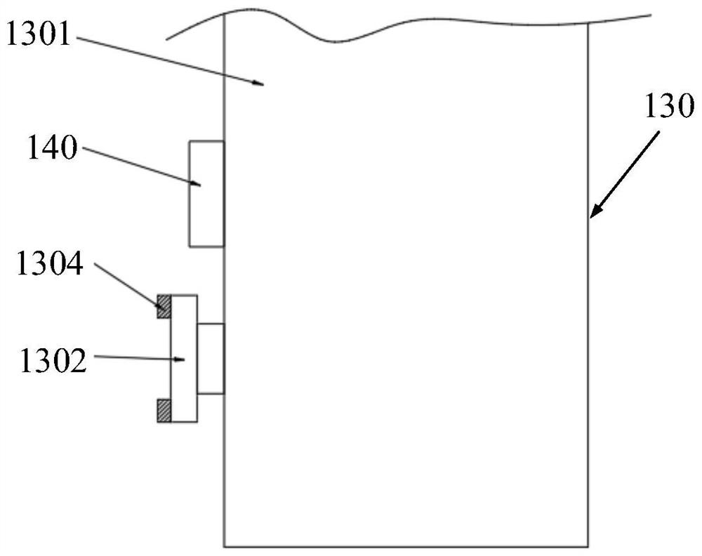 Intelligent fire extinguishing device for pipe gallery and using method