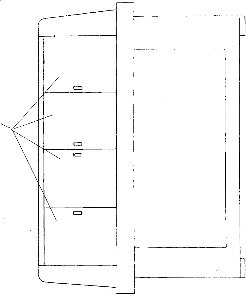 Protective door structure of knitting mechanism of computer flat knitting machine