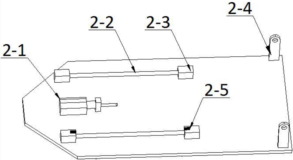 Automatic tracking device of solar panel for sewage treatment and usage method thereof