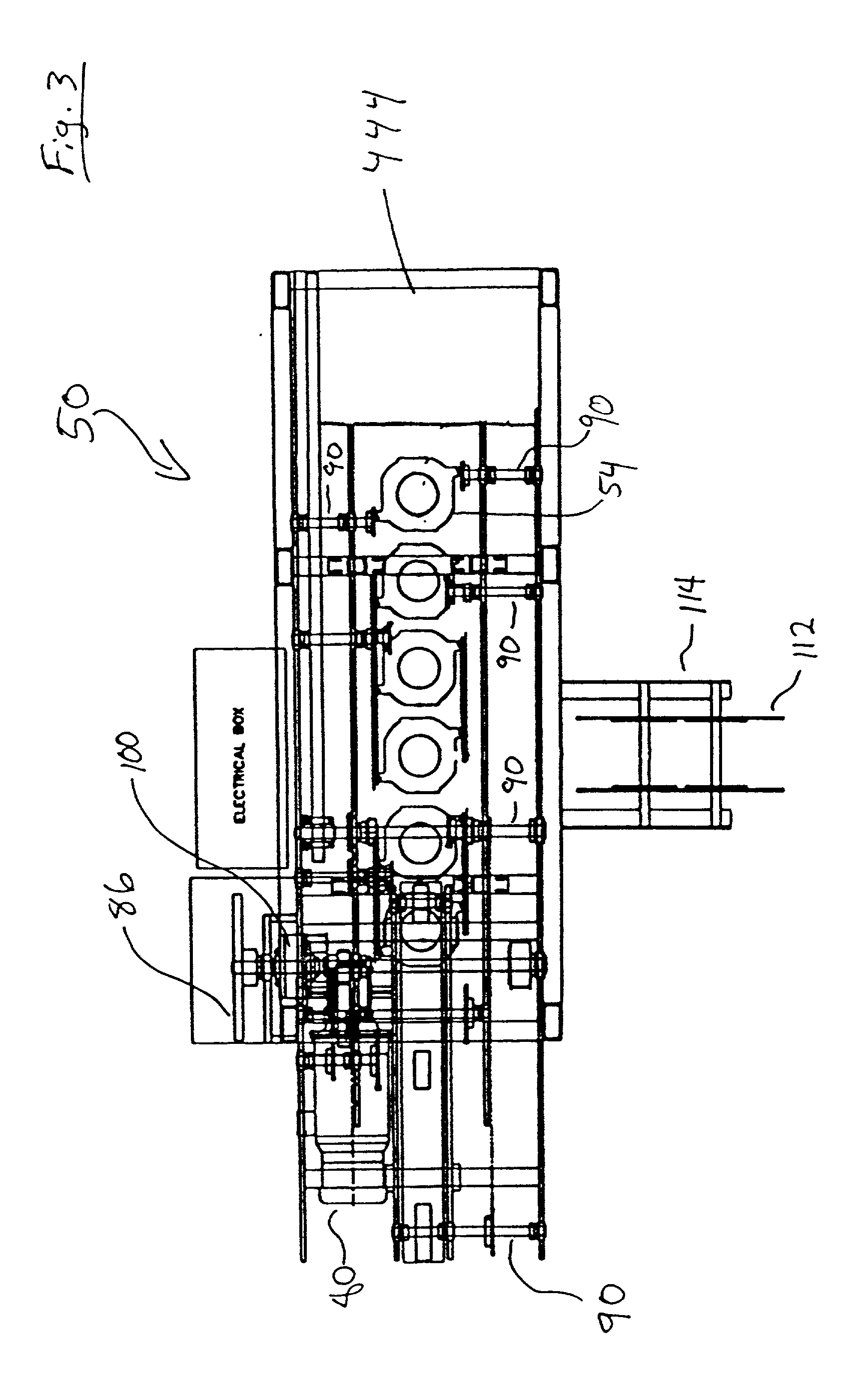 In-line continuous feed sleeve labeling machine and method