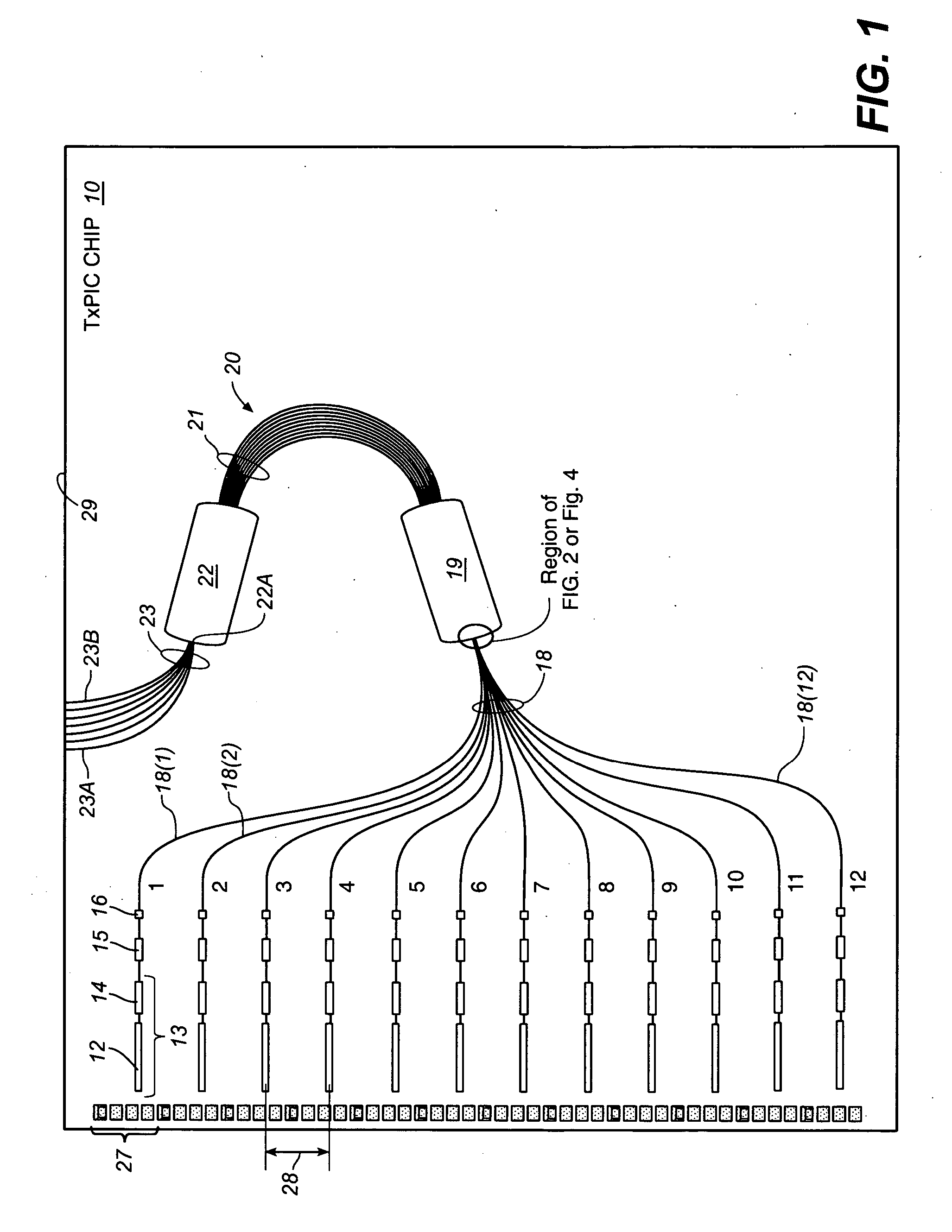 Tilted combiners/decombiners and photonic integrated circuit (PIC) employing the same